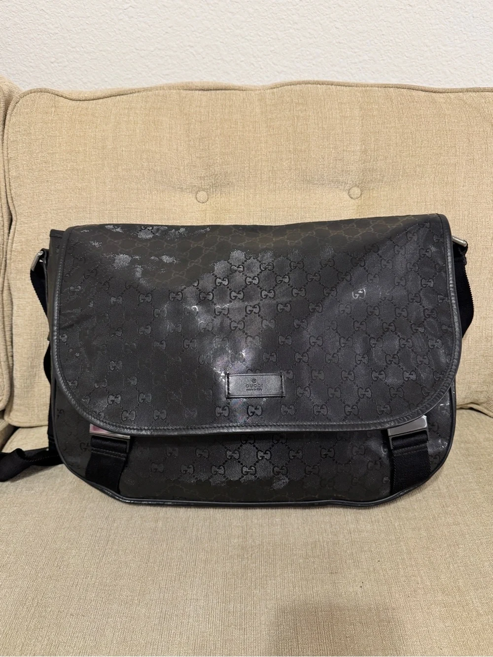 Gucci Black GG Messenger Shoulder Bag